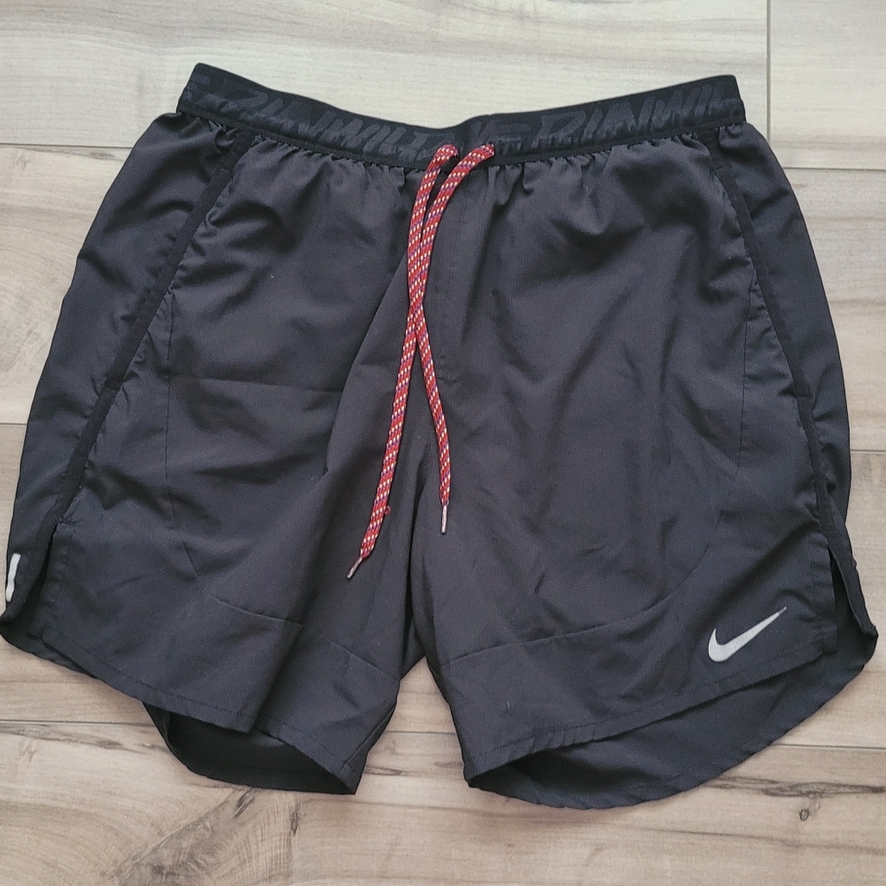Nike Men’s Black Athletic Shorts with Red Drawstring